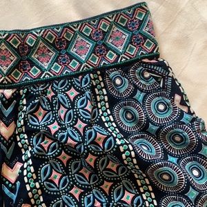 Shorts with pockets!!!